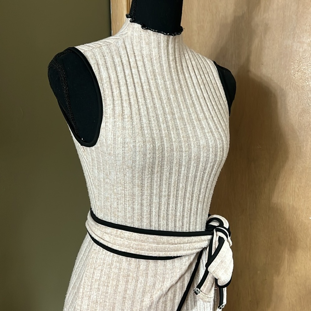 Prive Ribbed Knit Contrast Binding Belted Tank Dress - Picture 6 of 6